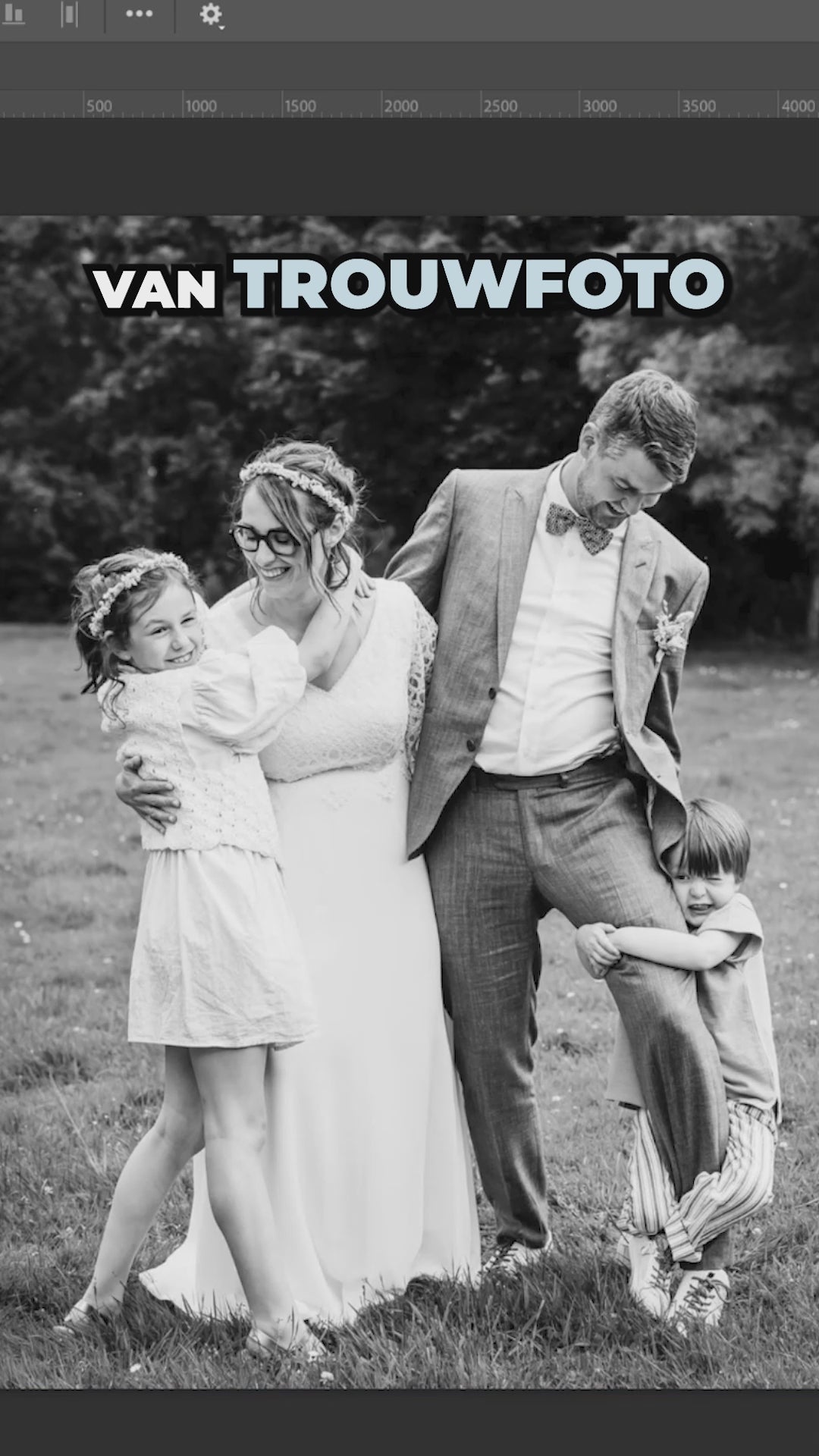 Foto op wijnglas laten graveren, trouwfoto met kinderen tastbaar gemaakt